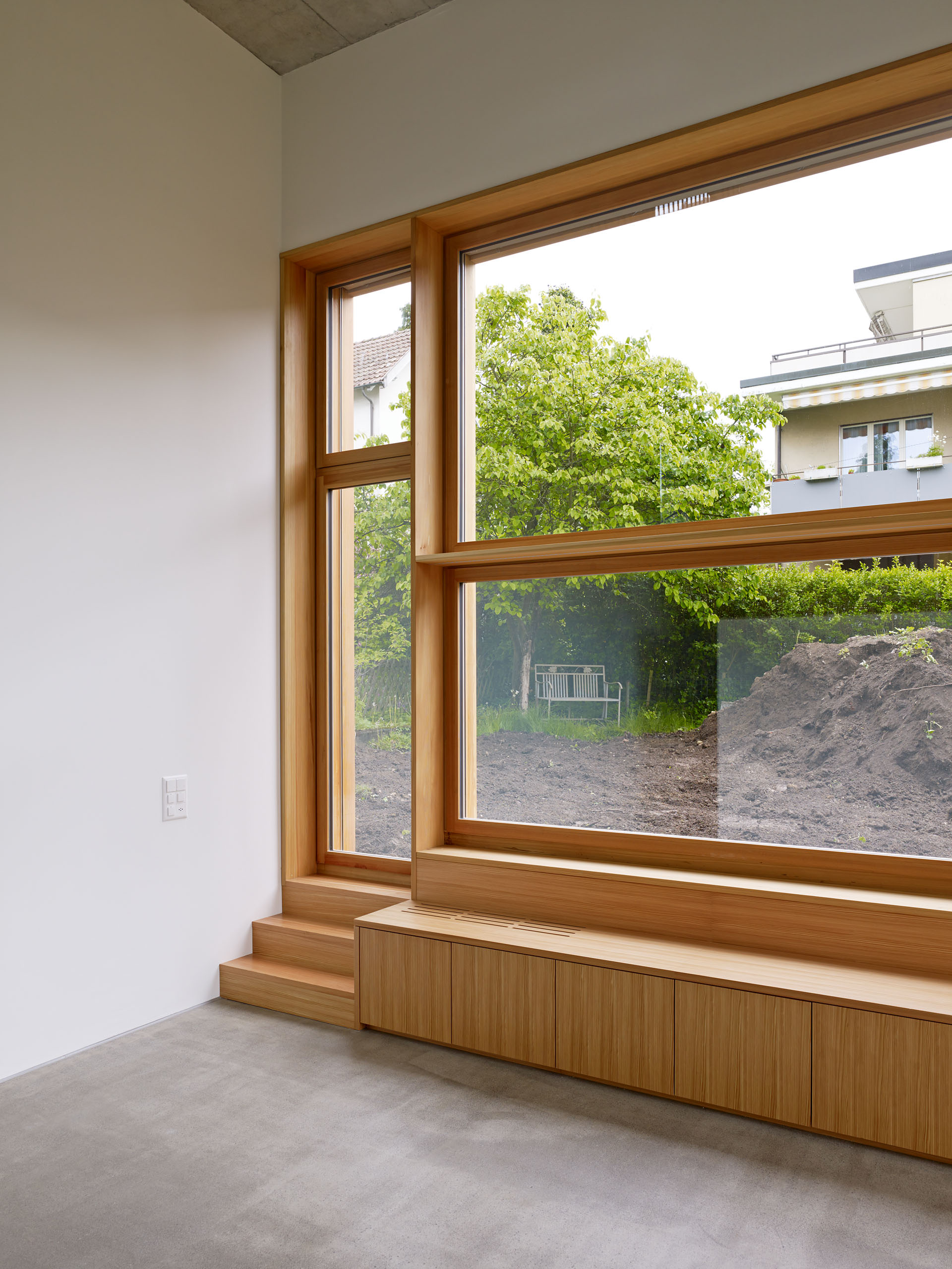 E14496 Alpa 044286 j2560